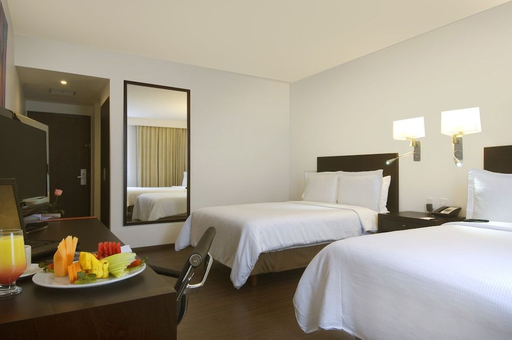 Fiesta Inn Insurgentes Sur Superior Room, 2 Double Beds 3