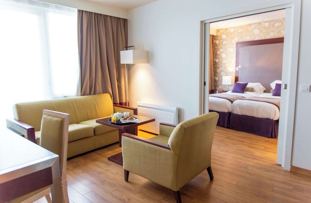 undefined Clarion Paris CDG Airport 9