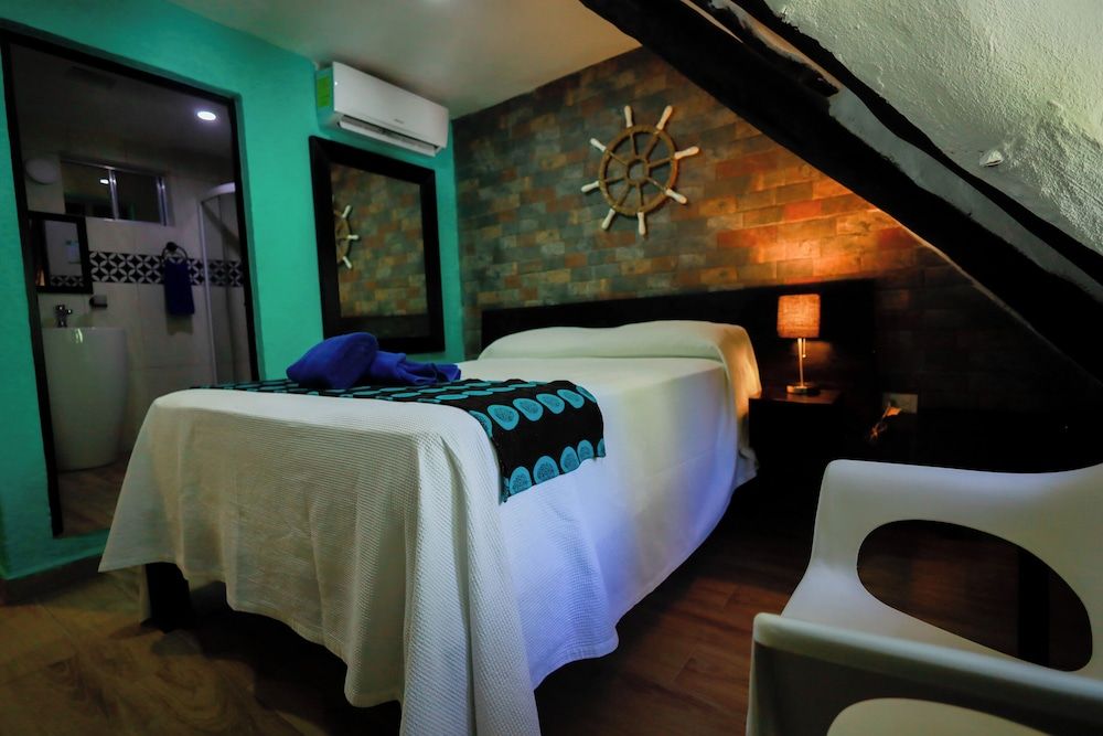 Villas Tiburon Adults only Economy Room