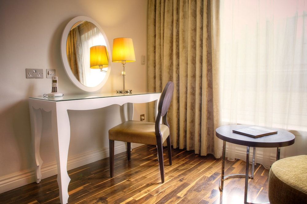 Hotel Indigo Glasgow by IHG Standard Room, 2 Double Beds 8