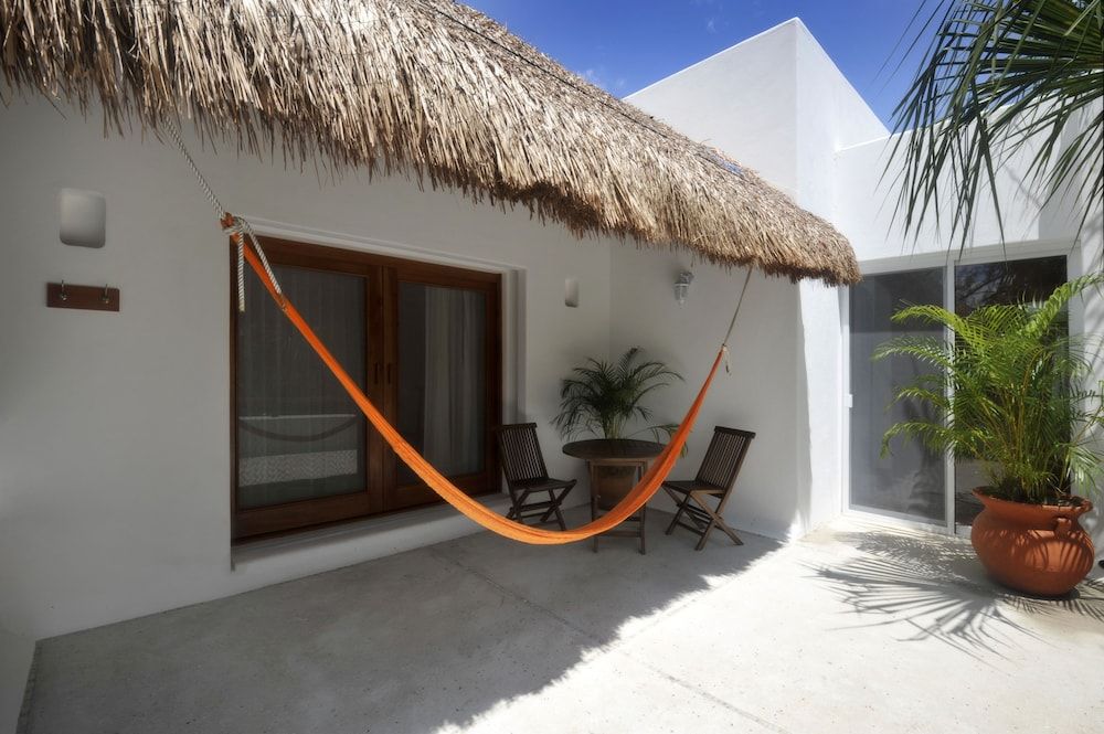 Suite, Garden View