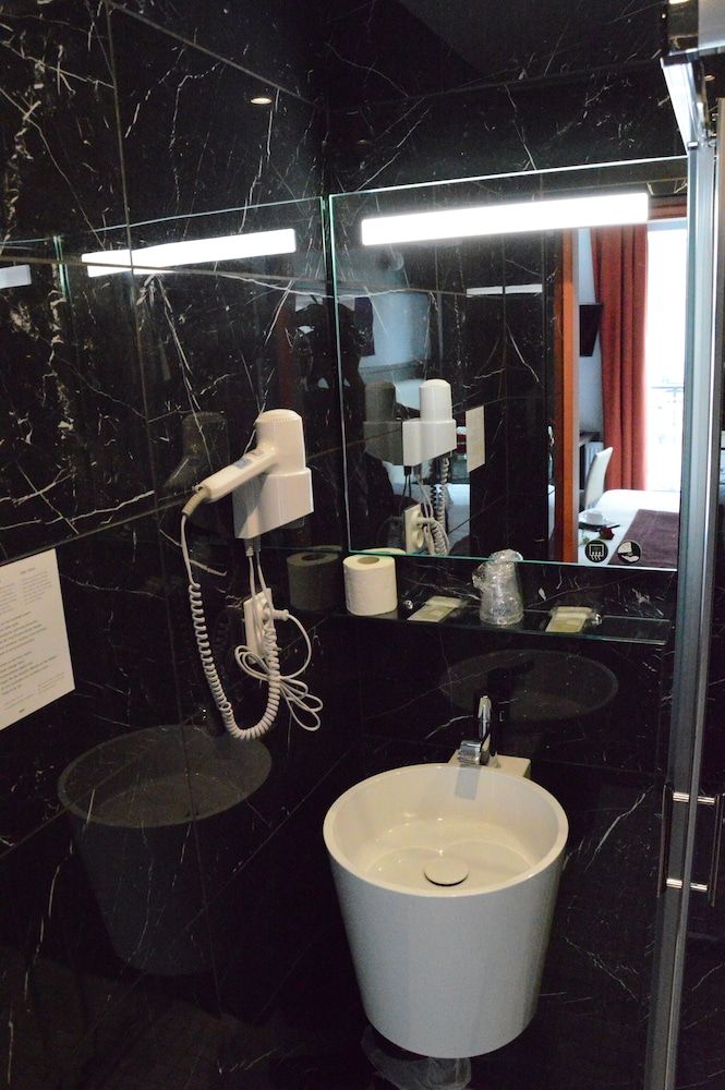 Parc Hotel Paris Business Room 8