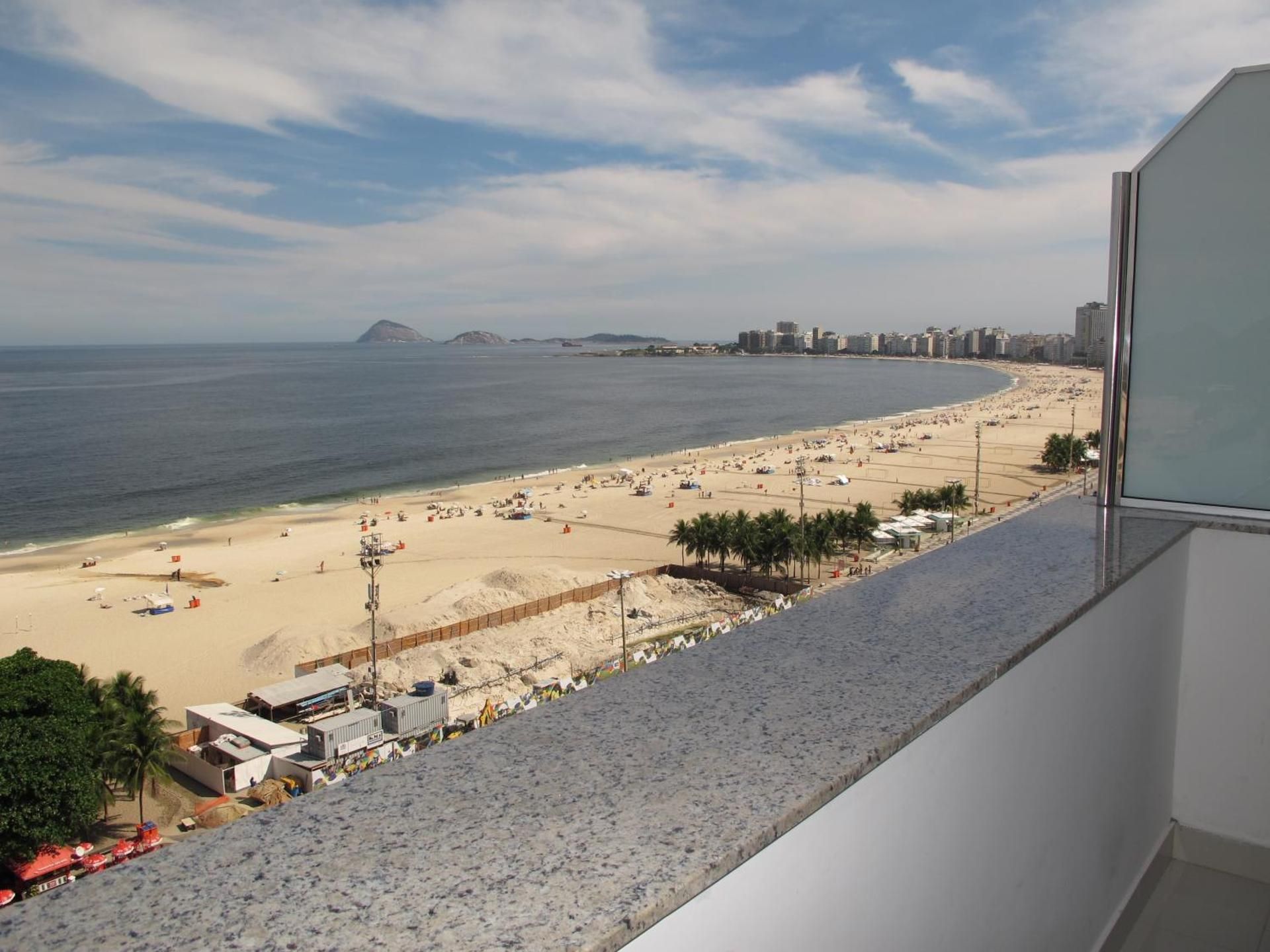 Super Deluxe Triple Room with Sea View
