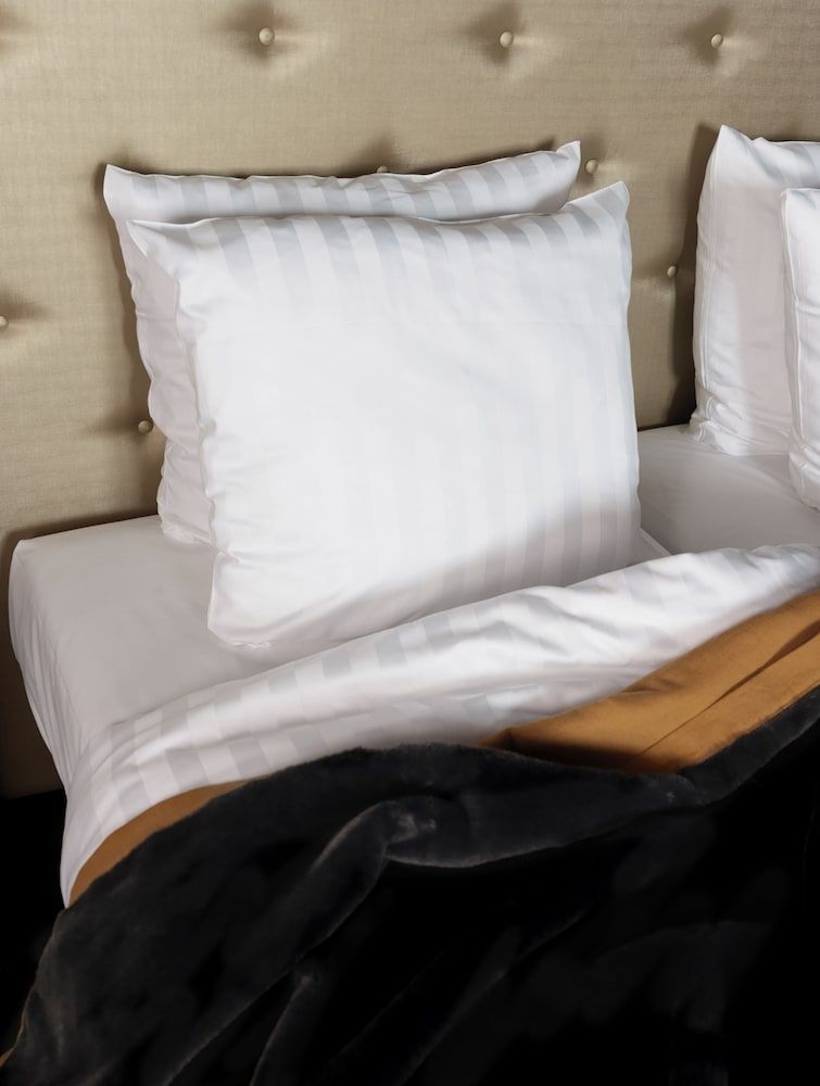 Deluxe Double Room, City View