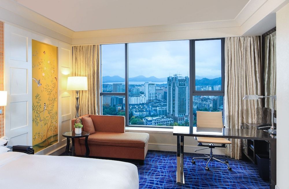 JW Marriott Hotel Hangzhou Deluxe Twin Room, 2 Double Beds, City View 5