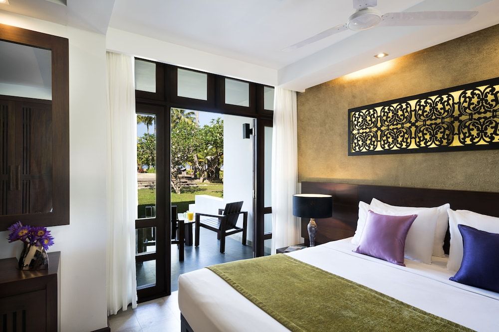 Avani Kalutara Resort Superior Ocean View Room 2