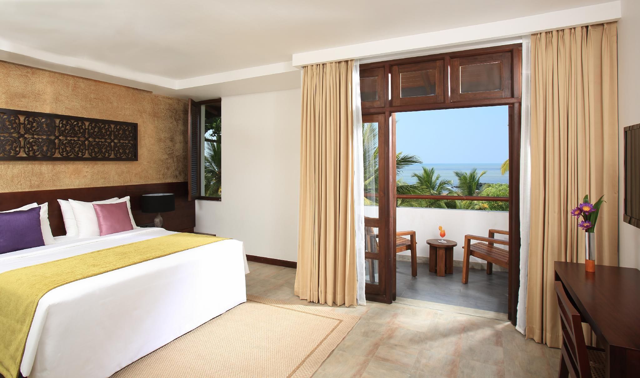 Avani Kalutara Resort Superior Ocean View Room 3