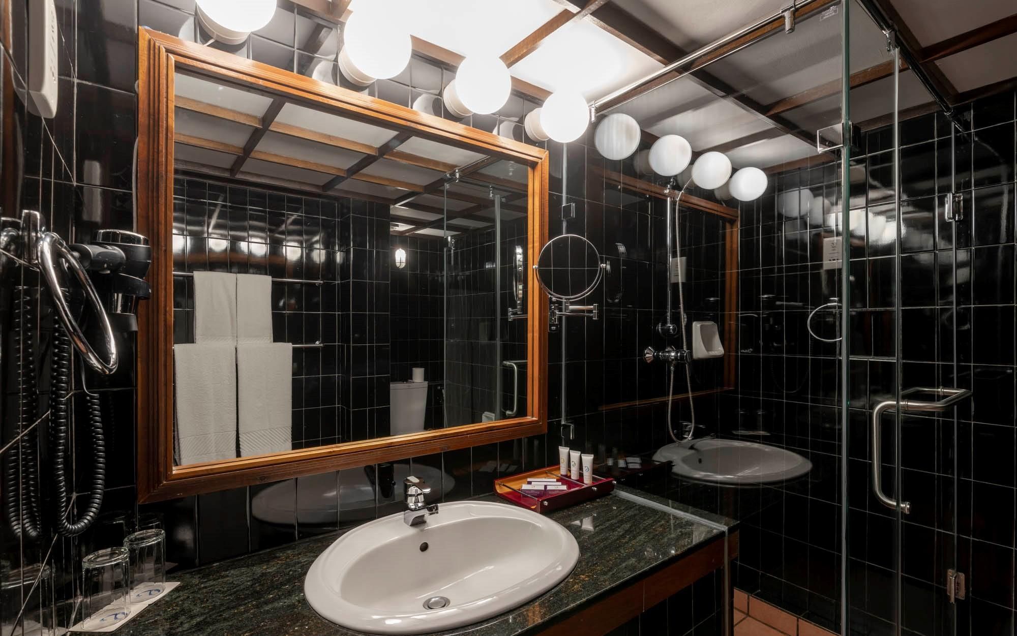 undefined Cinnamon Citadel Kandy 6