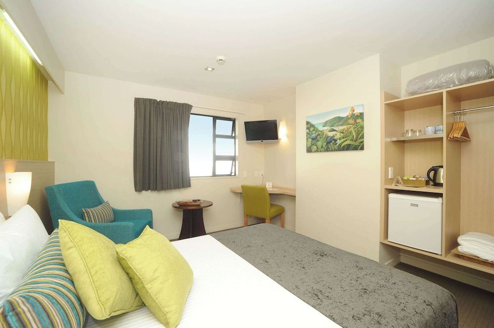 Standard Room, 1 Queen Bed, Non Smoking