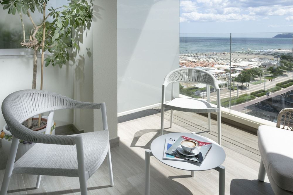 Hotel Ambasciatori Luxury Suite (Alba) 4