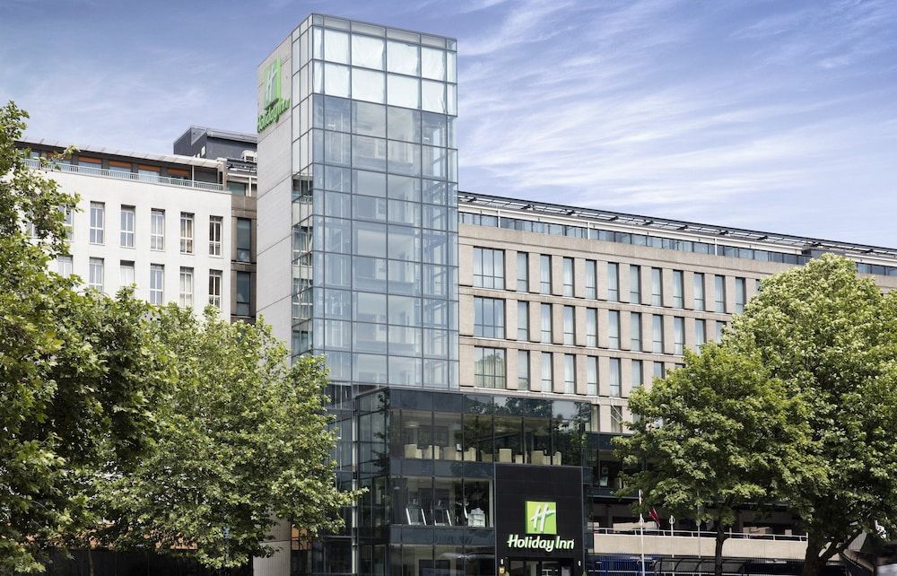 undefined Holiday Inn Bristol City Centre by IHG 8