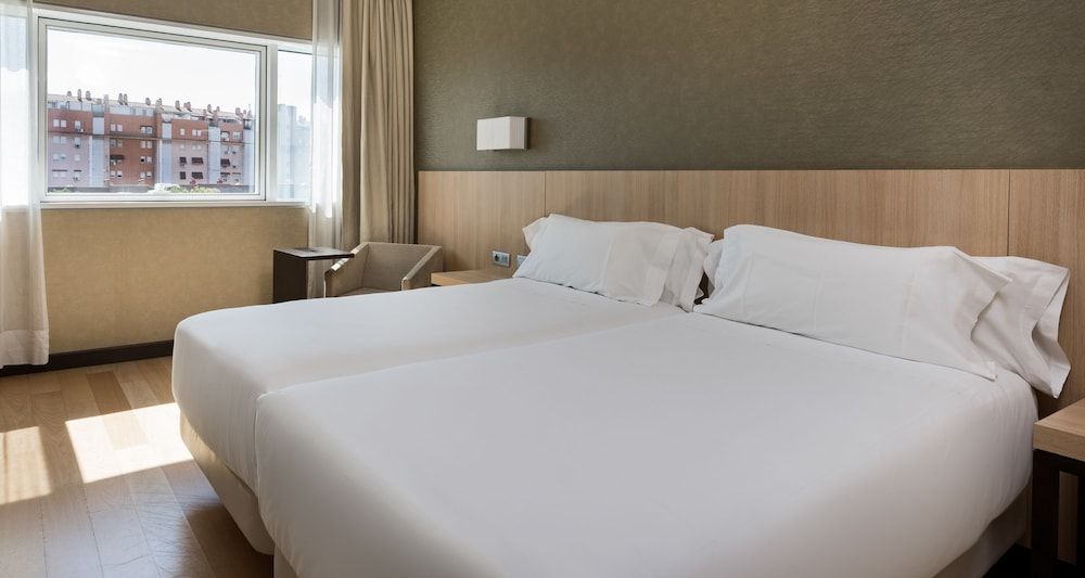 NH Madrid Ribera del Manzanares Standard Room 3