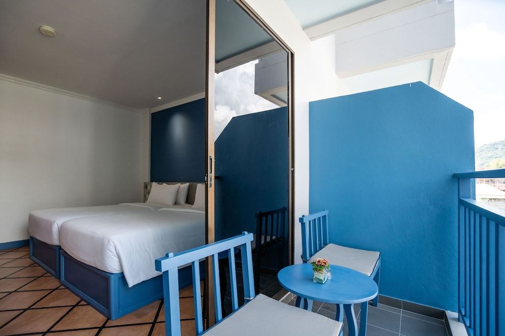 Phuket Island View Resort Superior Room, City View 2