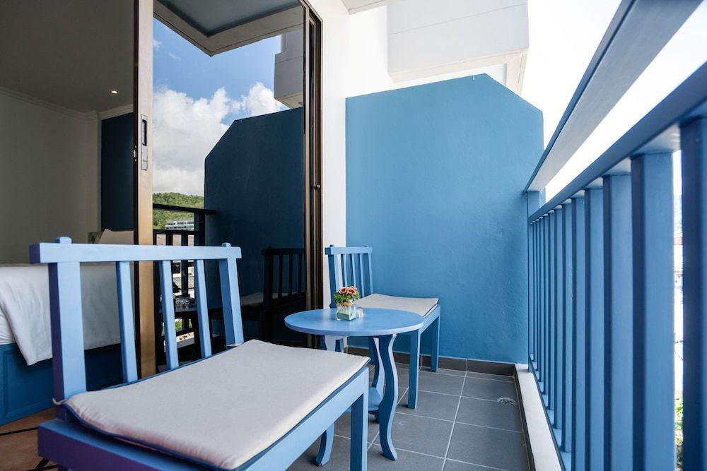 Phuket Island View Resort Superior Room, City View 5