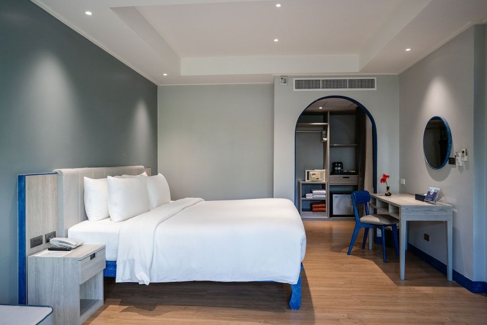 undefined Phuket Island View Resort 3