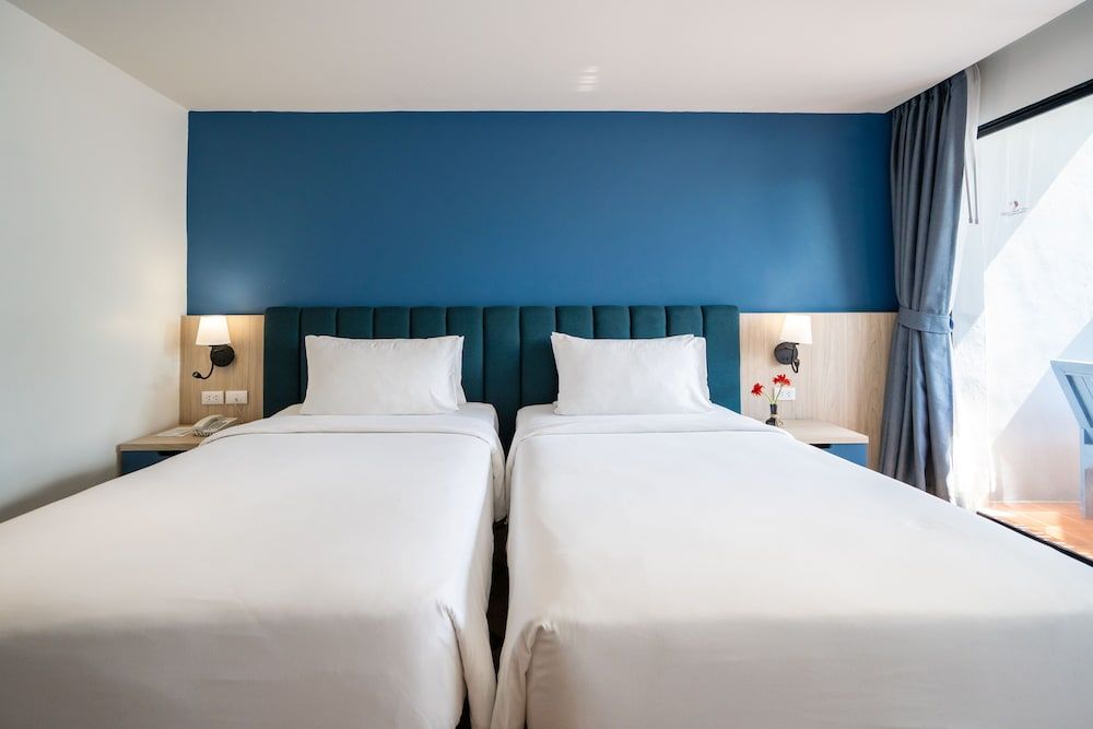 Superior Room, Garden View