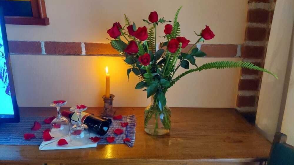 Hotel San Buenaventura De Atitlan Honeymoon Suite 5