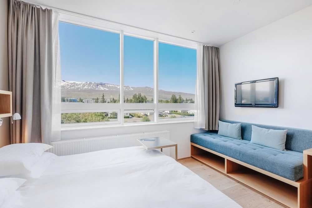 King Room with Sofabed