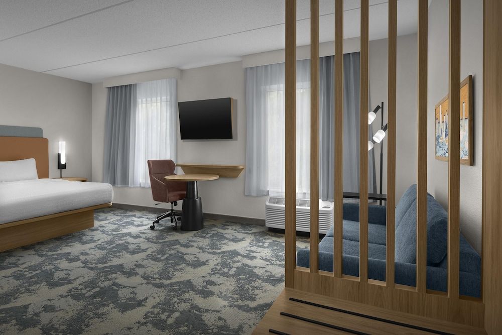 Studio, 1 King Bed with Sofa bed, Accessible (Hearing)