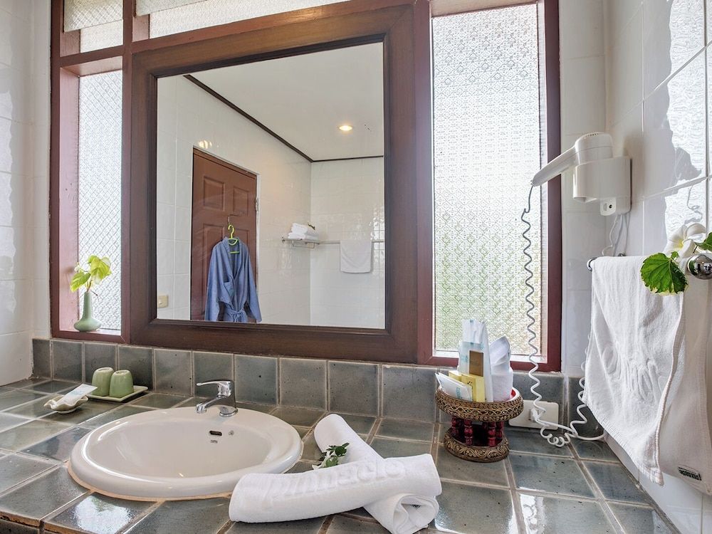 undefined Pinnacle Samui Resort SHA Plus 8