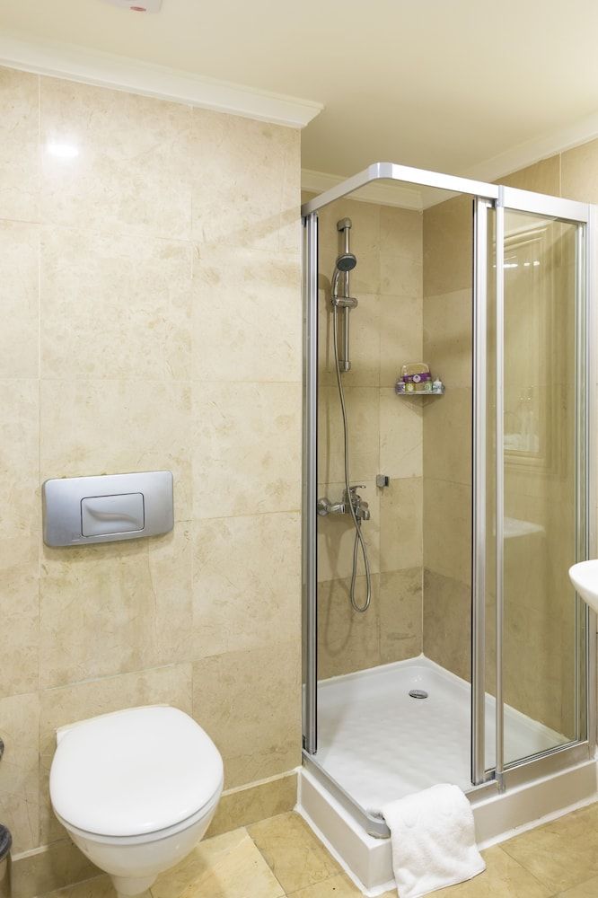 IC Hotels Green Palace & Villas Lake Villa 3