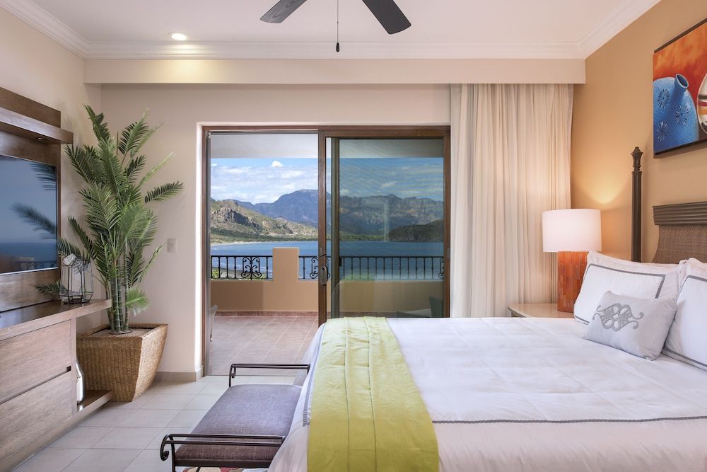 One-Bedroom Ocean View