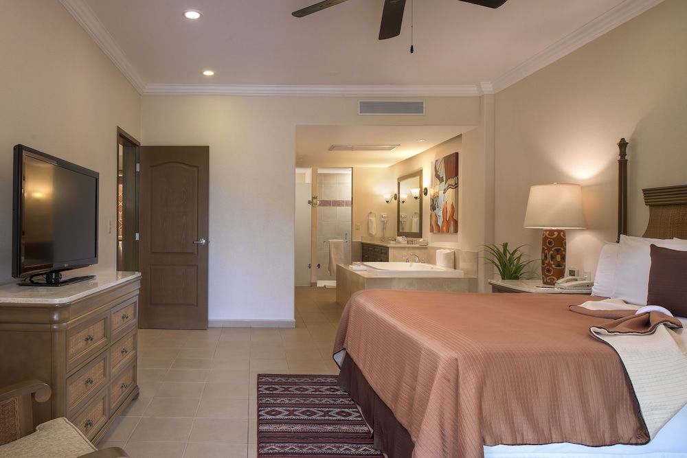 Suite, 3 Bedrooms