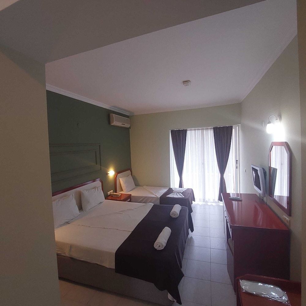 Pigale Beach Resort Standard Double or Twin Room 2