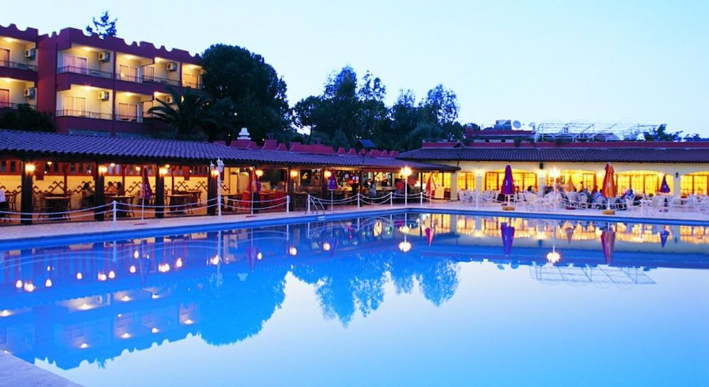 undefined Pigale Beach Resort 5