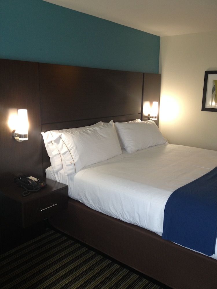 Suite, 1 King Bed