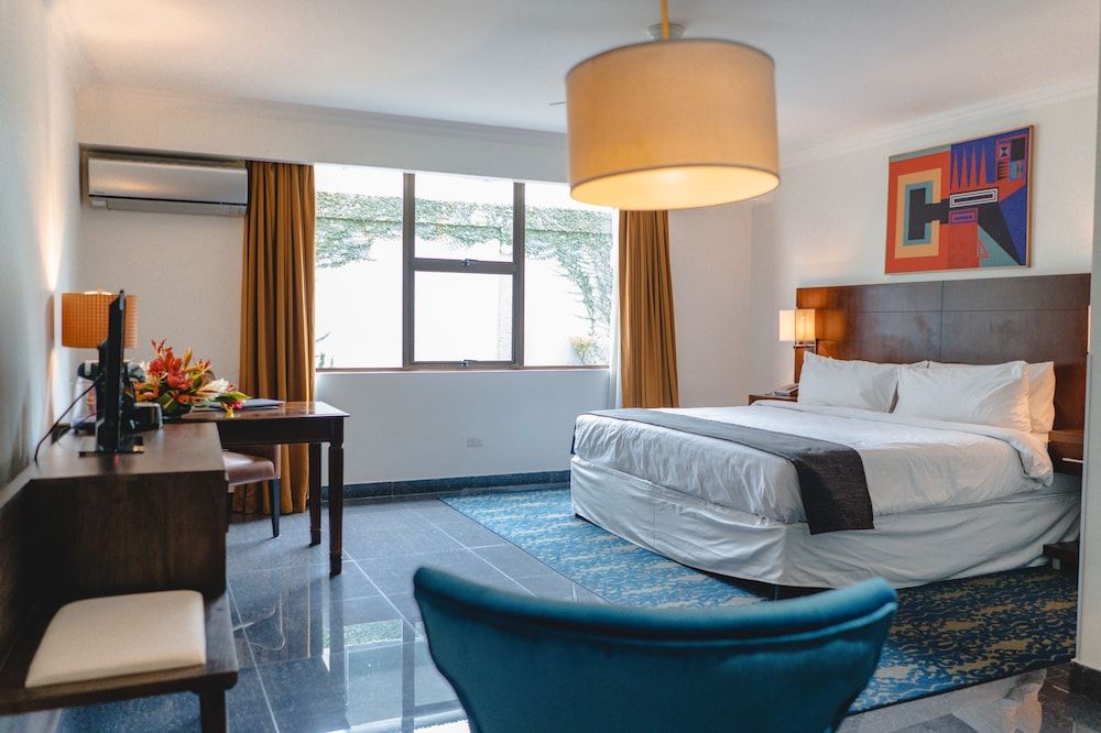 KC Hotel San José Superior Room, 1 King Bed 7