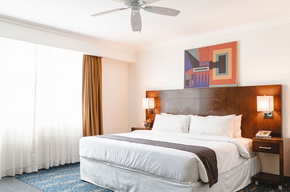 KC Hotel San José Superior Room, 1 King Bed 3