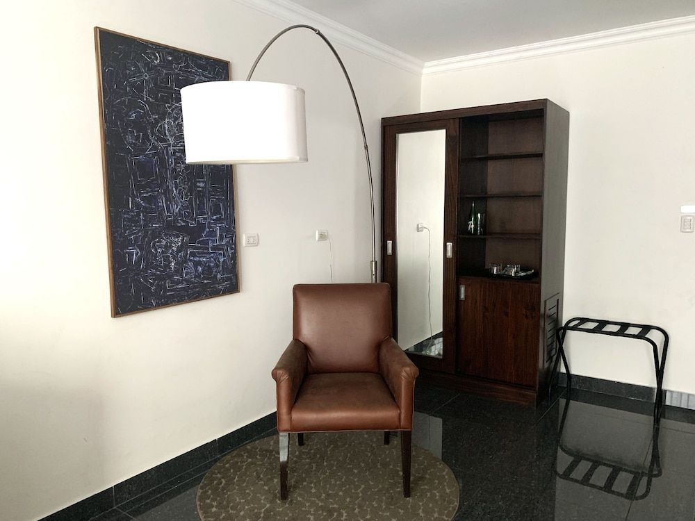 KC Hotel San José Superior Room, 1 King Bed 11