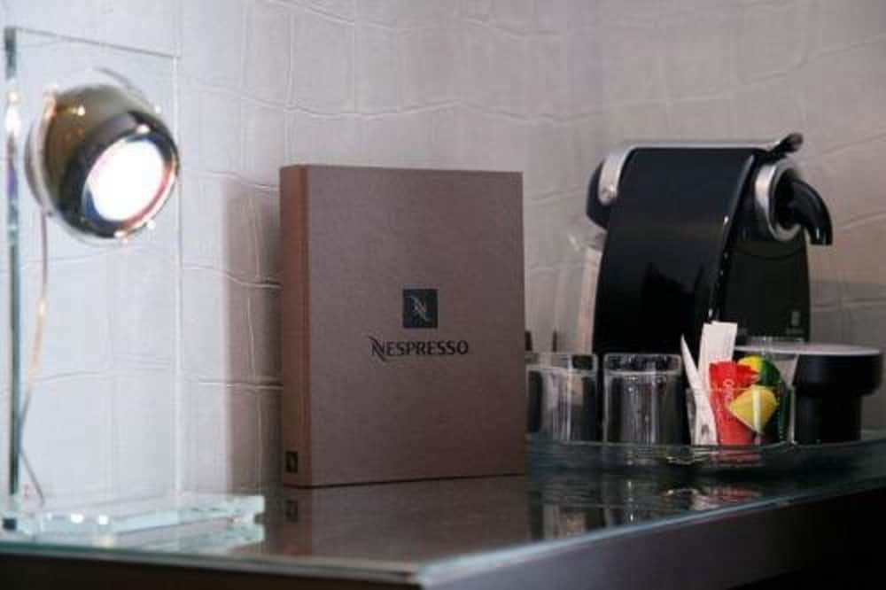 L'Adresse Deluxe Double Room 4