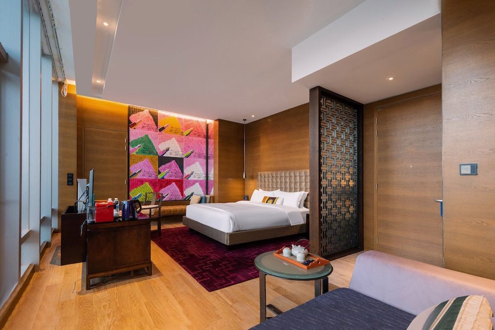 Premium Room, 1 King Bed, Balcony, Sea View