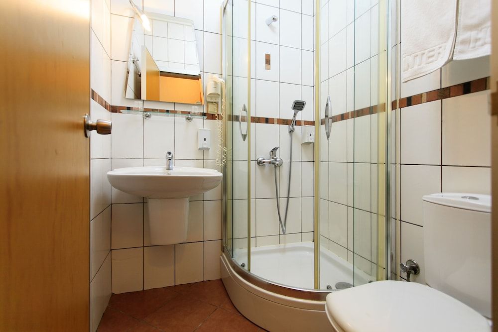 undefined Hotel Inter Istanbul 10