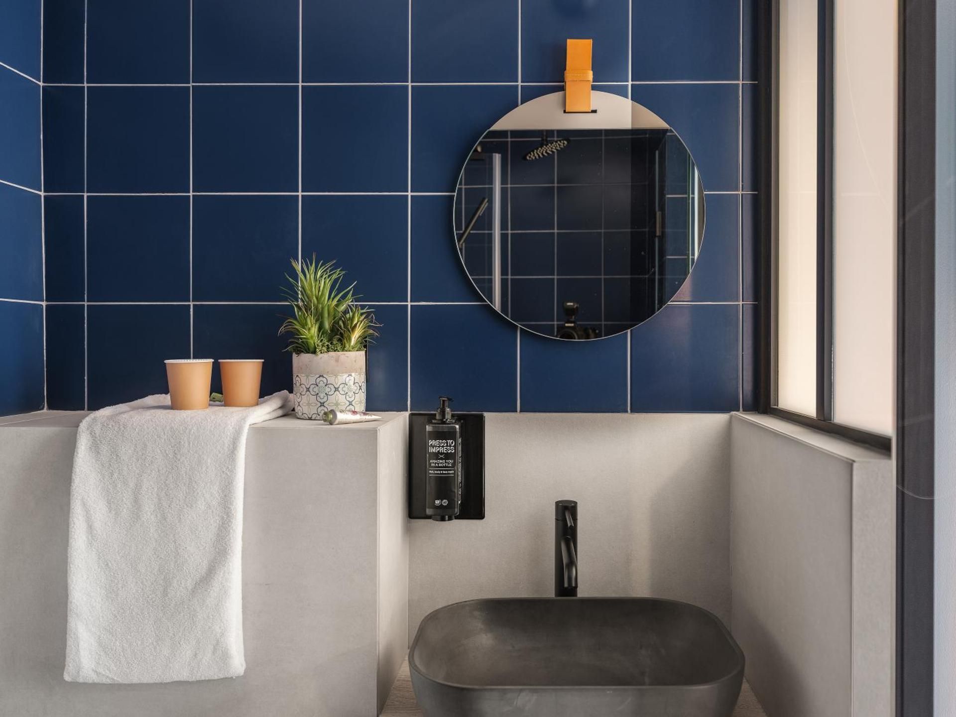 undefined ibis Styles Paris Montmartre Nord 7