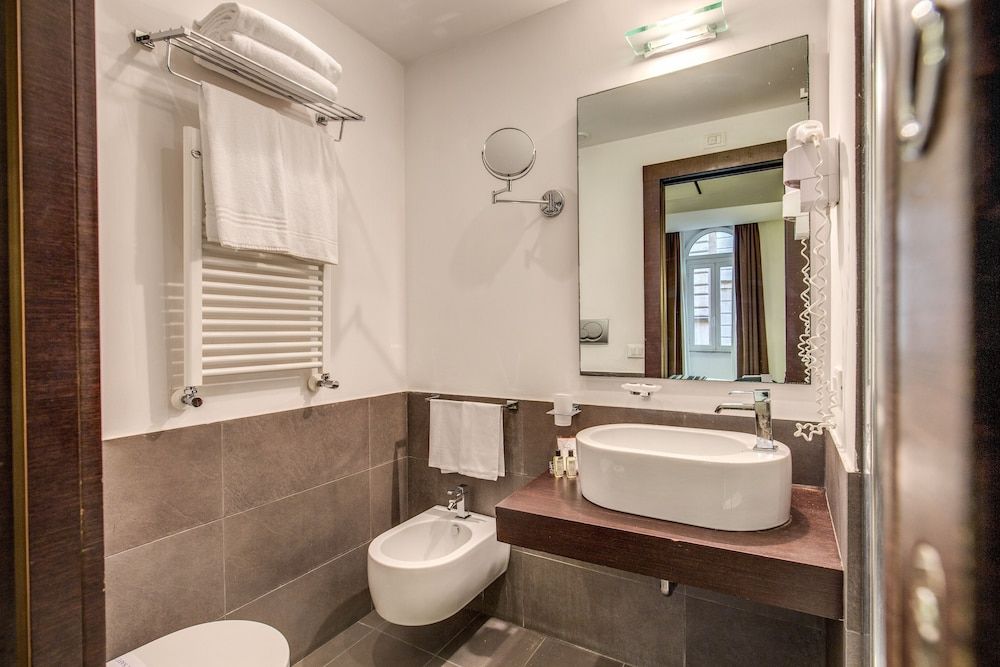 Hotel Rinascimento Double or Twin Room 5