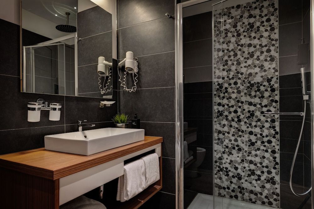 Hotel Rinascimento Triple Room 4