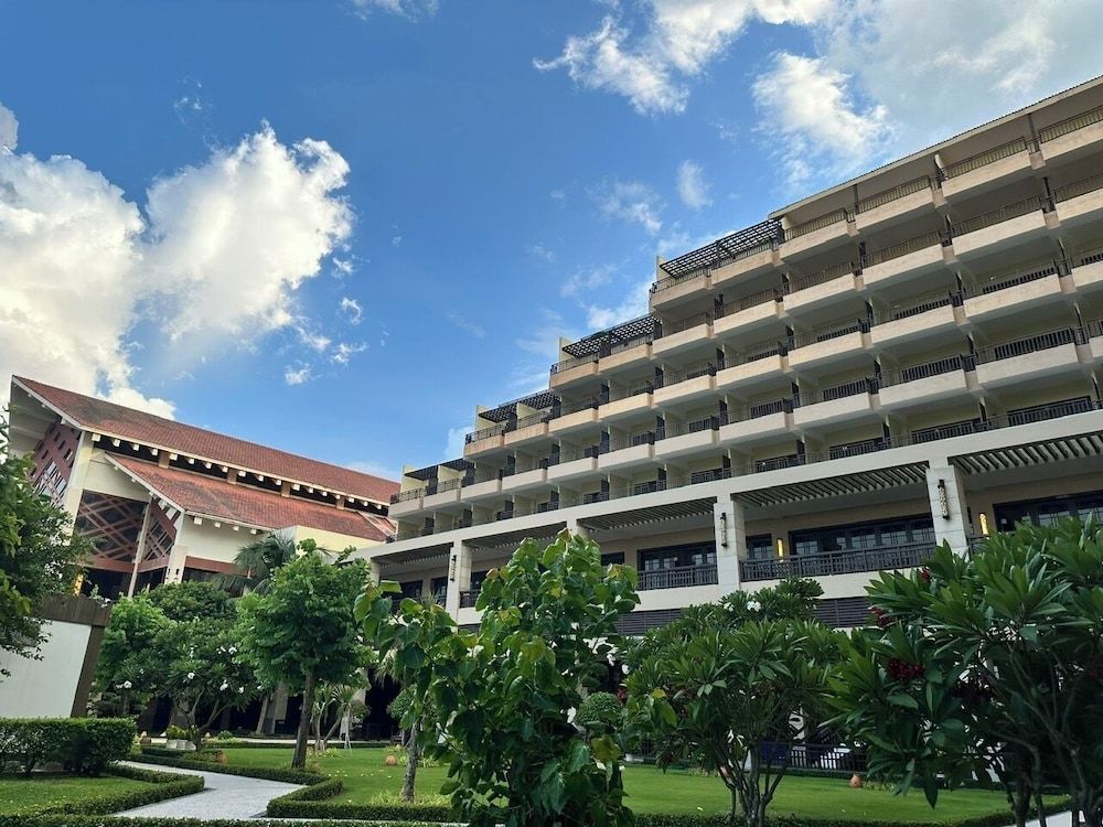 undefined Crowne Plaza Danang by IHG 10