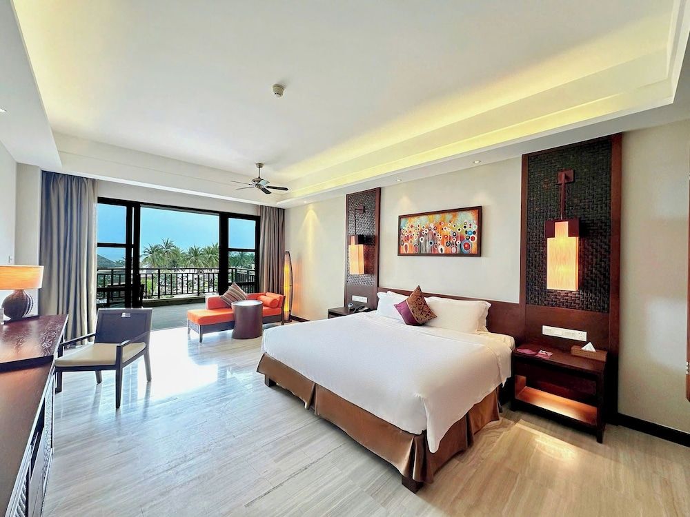 undefined Crowne Plaza Danang by IHG