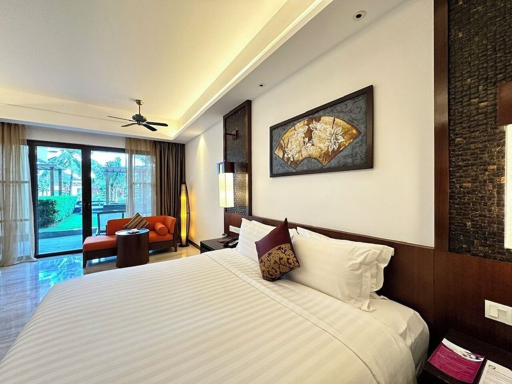 Premium Room, 1 King Bed