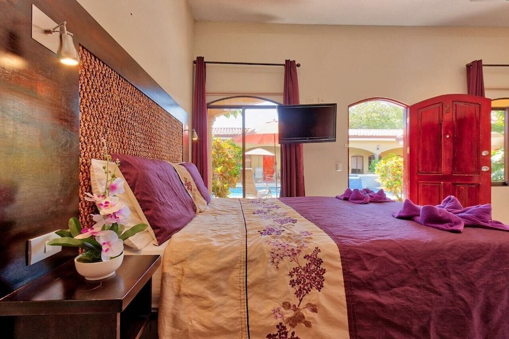 Junior Double Room, 1 Bedroom, Private Bathroom, Poolside