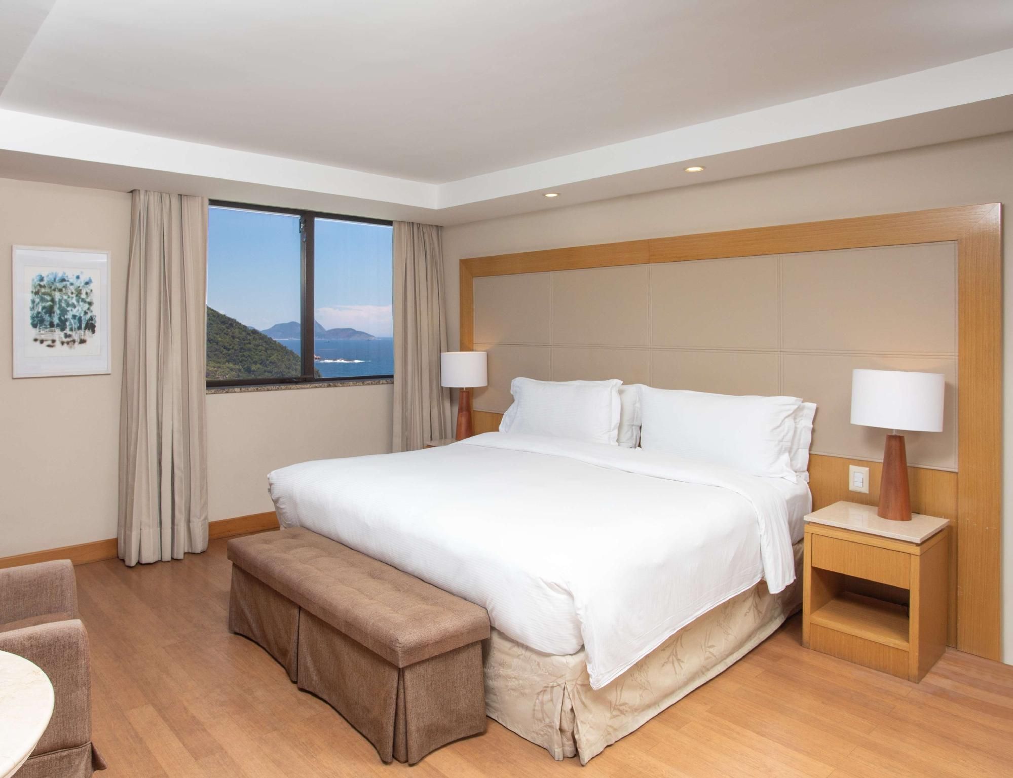 Ocean View 1 King Bed