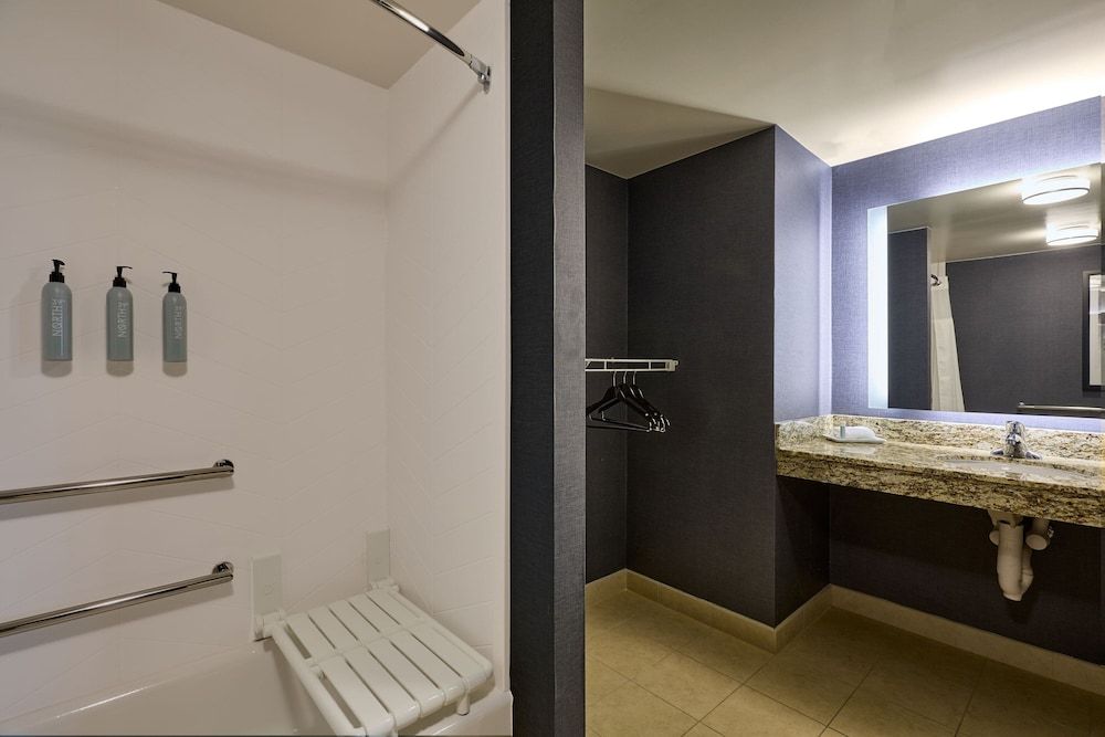 Suite, 1 Bedroom, Non Smoking (City View)
