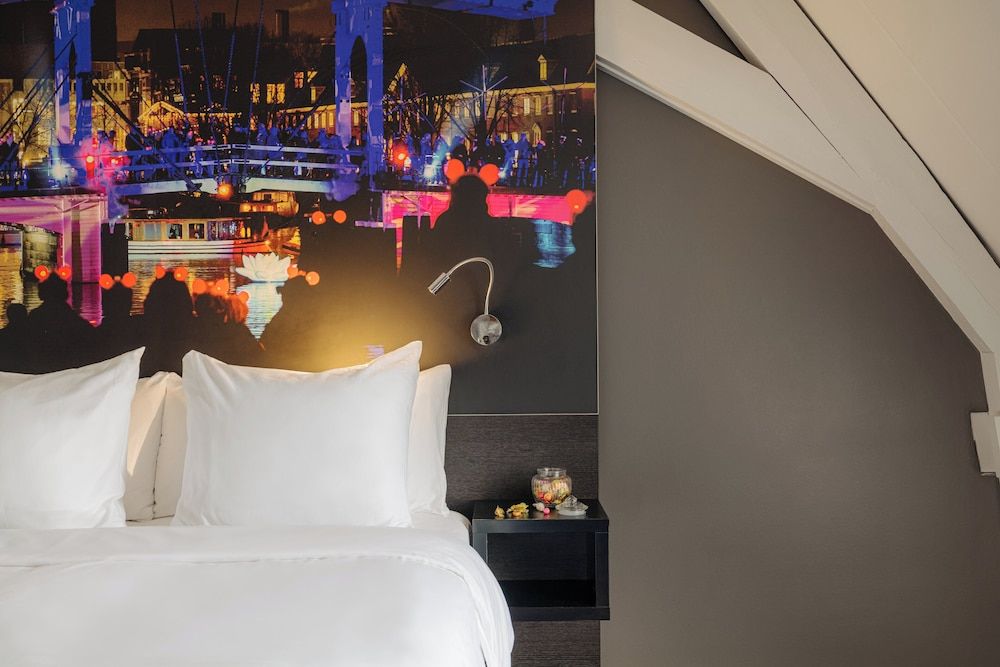 undefined The Manor Amsterdam 10