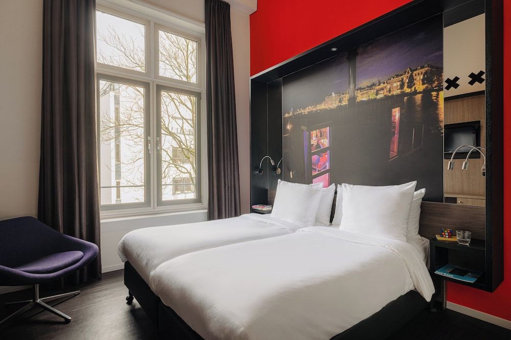 undefined The Manor Amsterdam 8