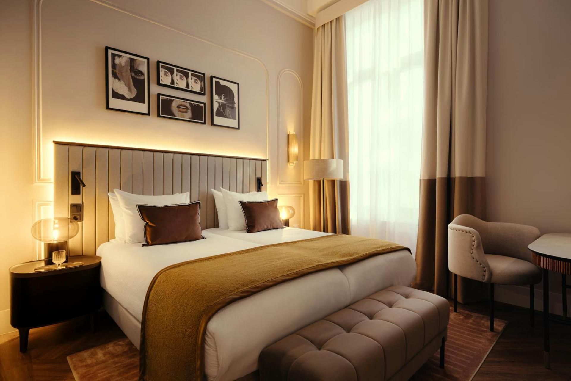 undefined The Manor Amsterdam 6