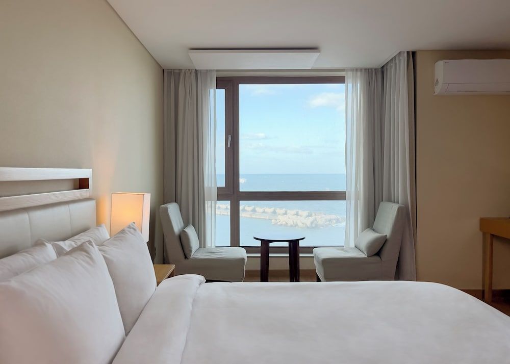 undefined Ocean Suites Jeju Hotel 7