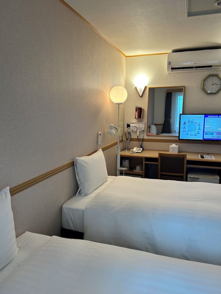 Toyoko Inn Busan Station No.1 Twin Room, Non Smoking